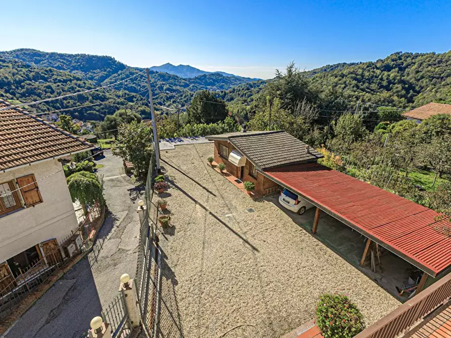 Immagine 45 di Pentalocale in vendita  in Via Costigliolo a Mignanego