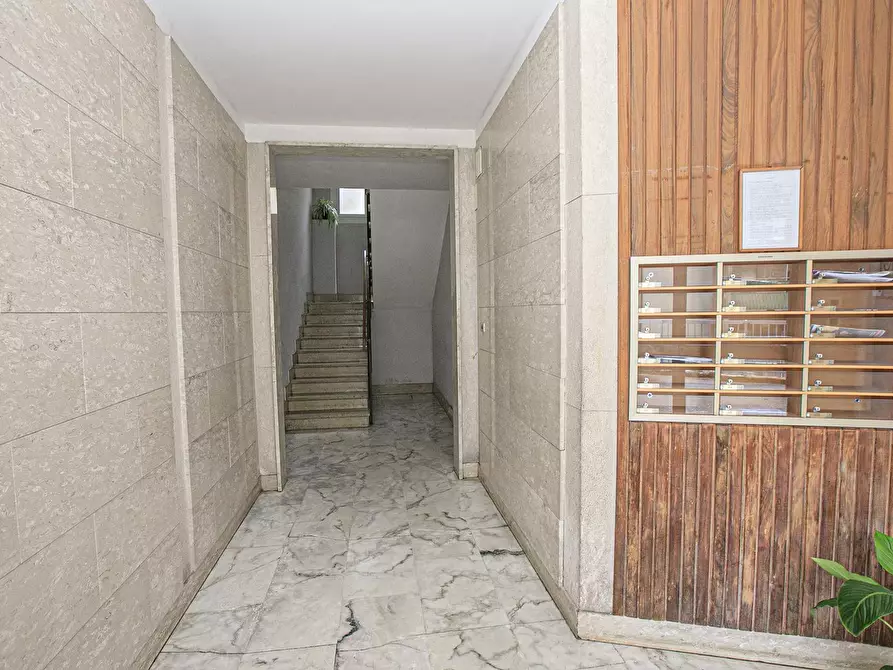 Immagine 31 di Quadrilocale in vendita  in Via G.B. Gaulli 12 A a Genova