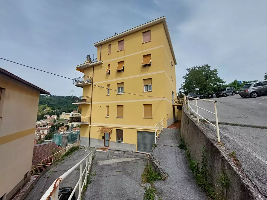 Immagine 23 di Trilocale in vendita  in Via Fratelli Gazzo 29 a Genova