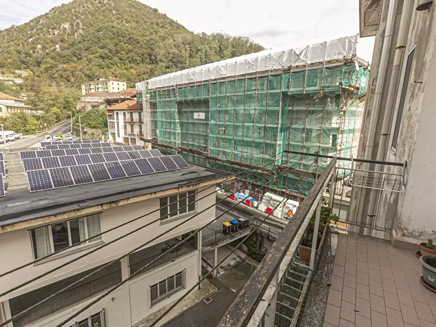 Immagine 9 di Trilocale in vendita  in Via Clemente Rebora 11 a Campomorone