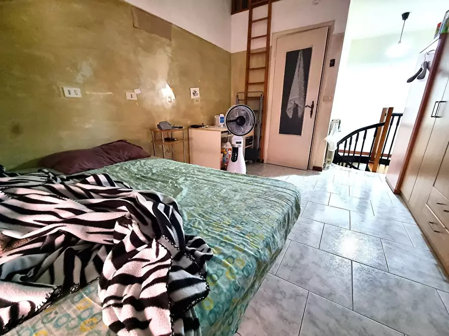 Immagine 15 di Bilocale in vendita  in Via Paolo Anfossi 66B a Genova