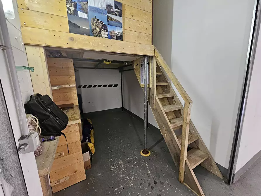 Immagine 1 di Garage in vendita  in circonvallazione 71r a Campomorone