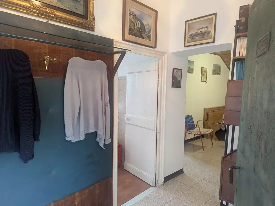 Immagine 19 di Quadrilocale in vendita  in Via Fiume 187 a Mignanego