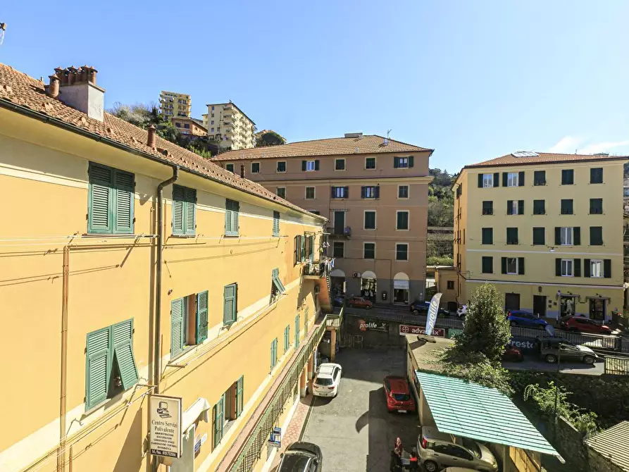 Immagine 21 di Quadrilocale in vendita  in Via Beata Chiara 13 a Genova