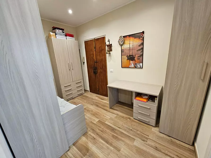 Immagine 5 di Bilocale in vendita  a Genova