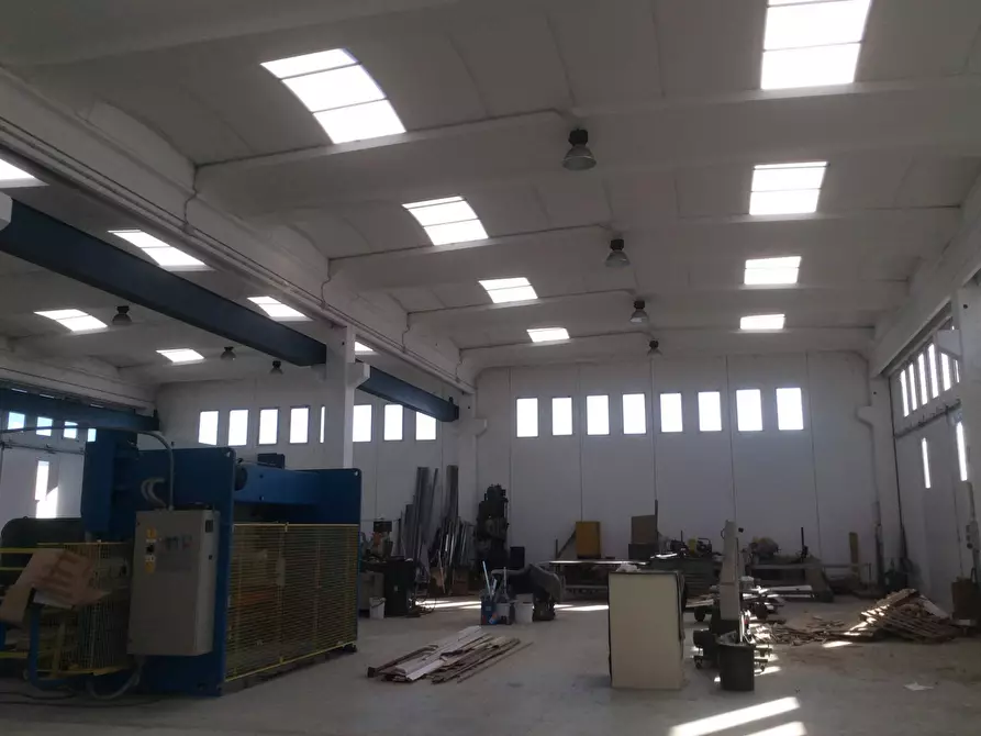 Immagine 10 di Attività artigianale in vendita  in Via dell'Airone 6A a Orbetello