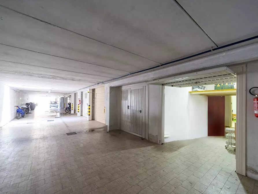 Immagine 22 di Appartamento in vendita  in Piazzale Rosa dei Venti 6 a Monte Argentario