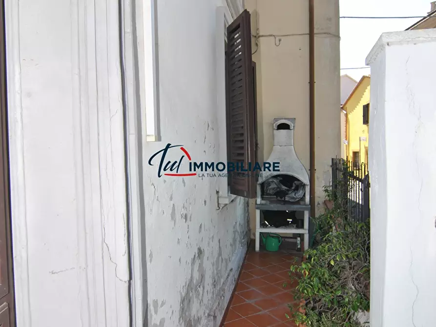 Immagine 27 di Casa indipendente in vendita  in Piazza della Chiesa 16 a Livorno