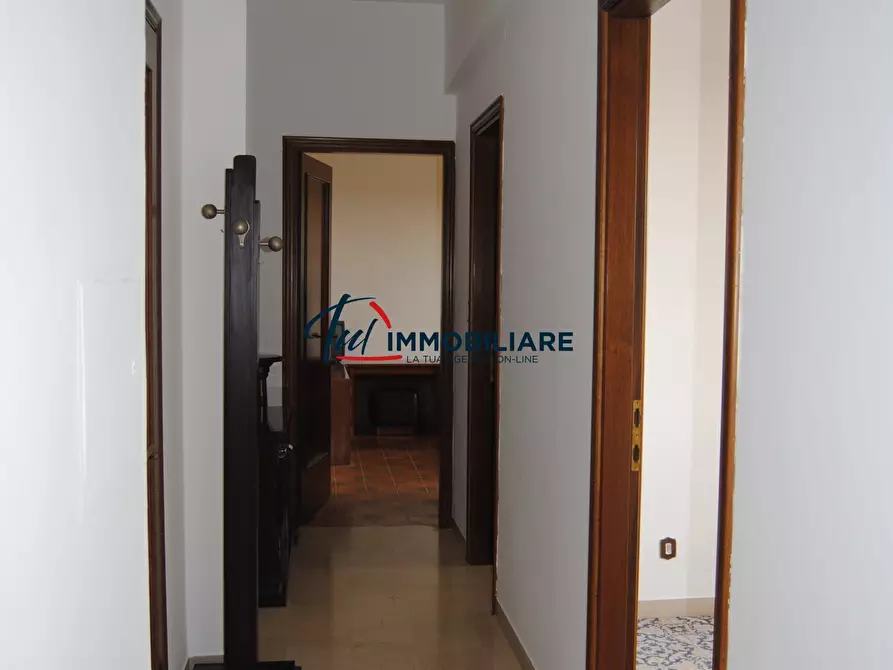 Immagine 17 di Pentalocale in vendita  in Viale Cassa di Risparmio 37 a Livorno