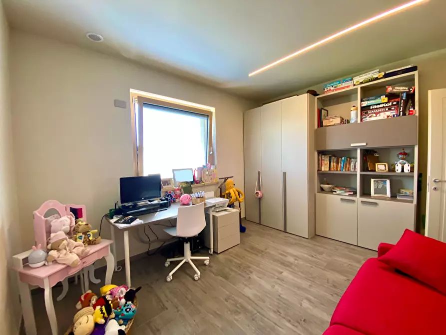 Immagine 15 di Casa indipendente in vendita  in Località Coste Baraccone 5 a Serravalle Langhe