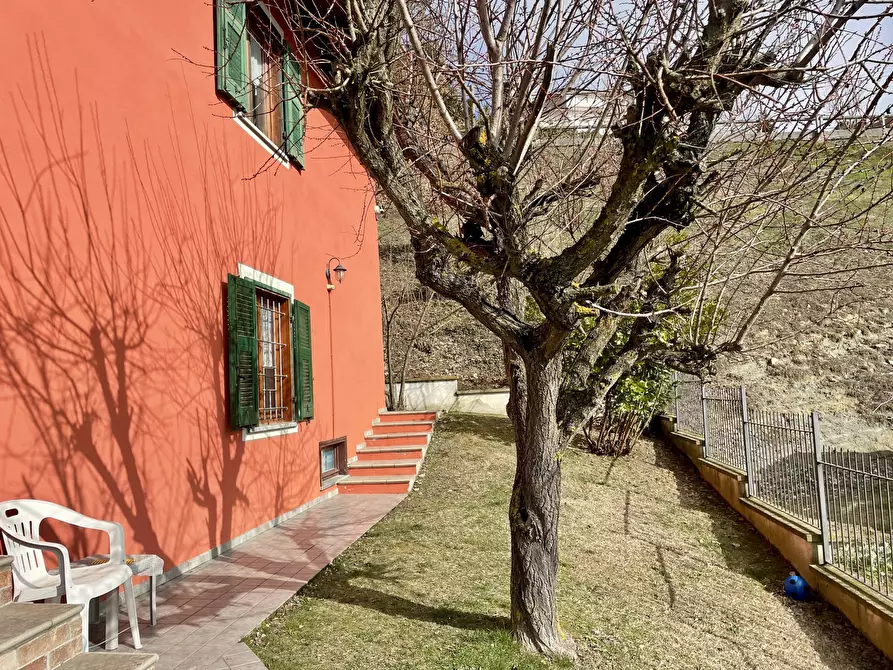 Immagine 6 di Villa in vendita  in Via Arezzana 3 a Mombarcaro