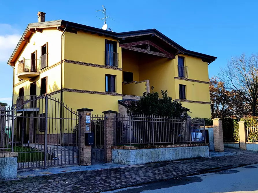 Immagine 3 di Porzione di casa in vendita  in VIA XI FEBBRAIO 11 a Sissa Trecasali