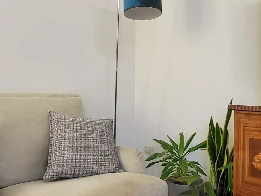 Immagine 25 di Trilocale in vendita  in Via F. Frati 1 a Sissa Trecasali