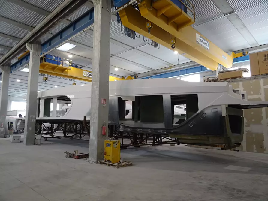 Immagine 1 di Attività artigianale in vendita  a Trecastelli