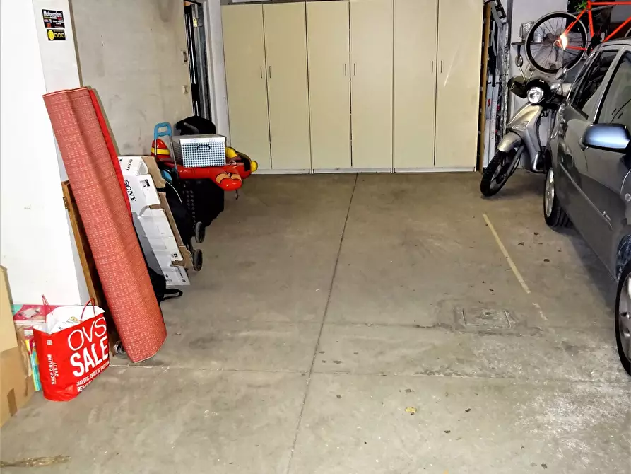 Immagine 22 di Appartamento in vendita  a Senigallia