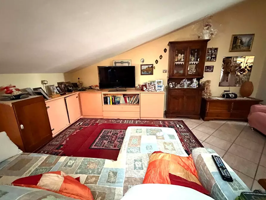 Immagine 44 di Casa trifamiliare in vendita  a Senigallia