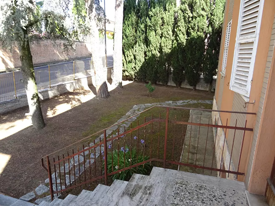 Immagine 12 di Villa in vendita  a Corinaldo