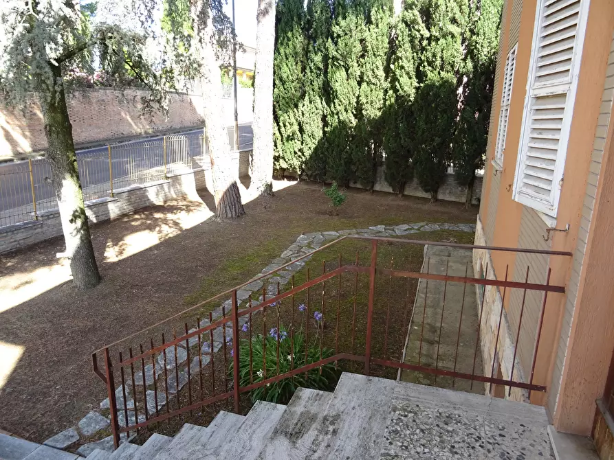 Immagine 12 di Villa in vendita  a Corinaldo