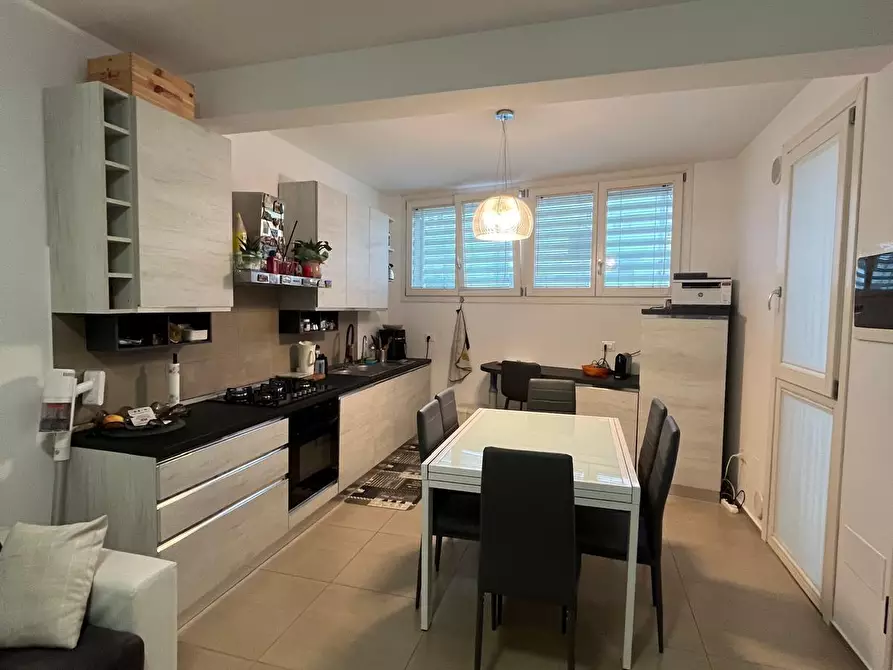 Immagine 2 di Trilocale in vendita  a Senigallia