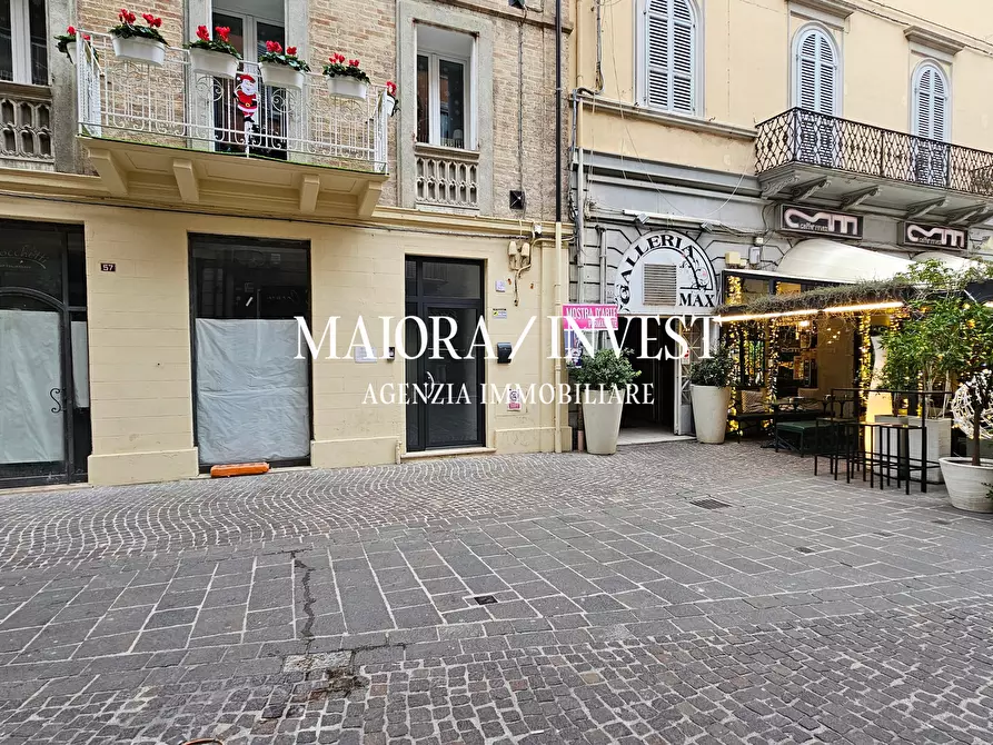 Immagine 18 di Bilocale in vendita  a San Benedetto Del Tronto