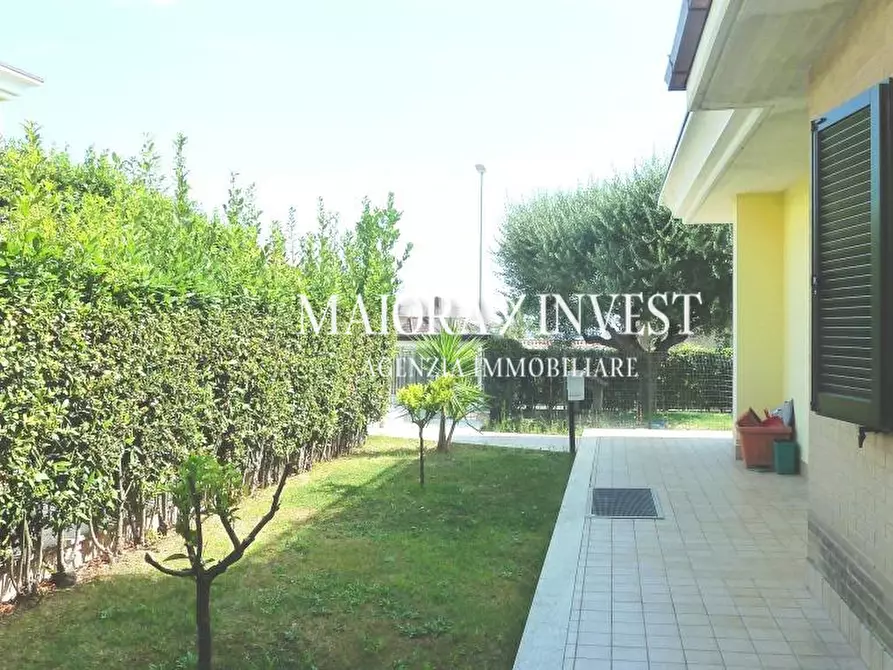 Immagine 21 di Appartamento in vendita  a San Benedetto Del Tronto