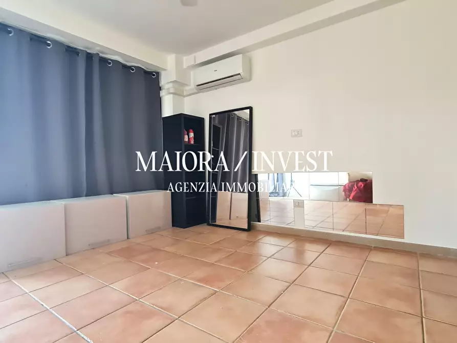 Immagine 3 di Magazzino in vendita  a San Benedetto Del Tronto