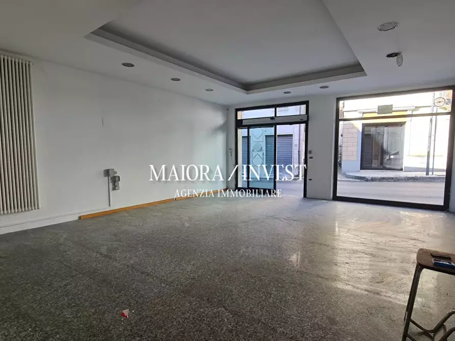 Immagine 6 di Locale commerciale in vendita  in via Corso Adriatico a Sant'egidio Alla Vibrata