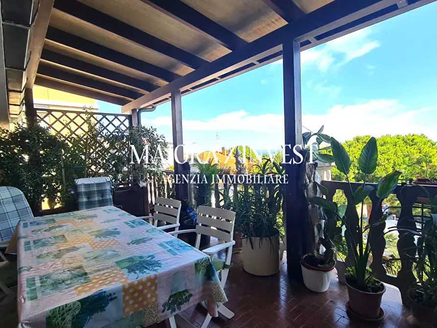 Immagine 22 di Pentalocale in vendita  in via Spagnoli a Falconara Marittima