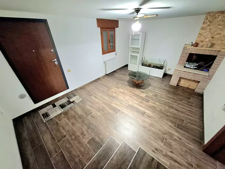 Immagine 14 di Villa in vendita  in Via Filippo Brunelleschi 42 a Rovigo