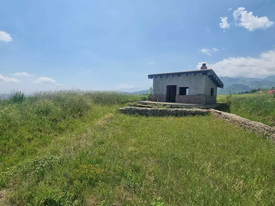 Immagine 35 di Terreno agricolo in vendita  a Farindola