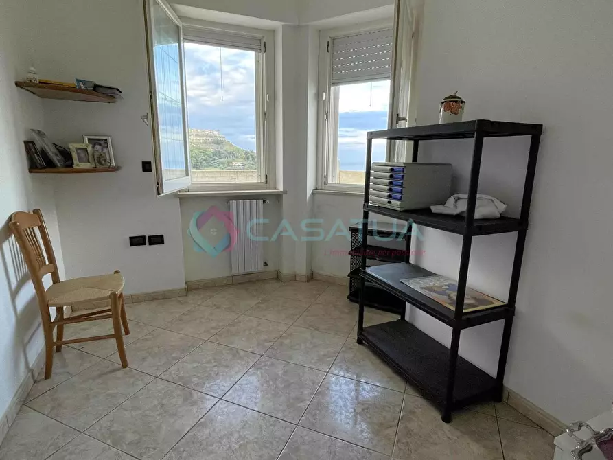 Immagine 34 di Porzione di casa in vendita  a Silvi