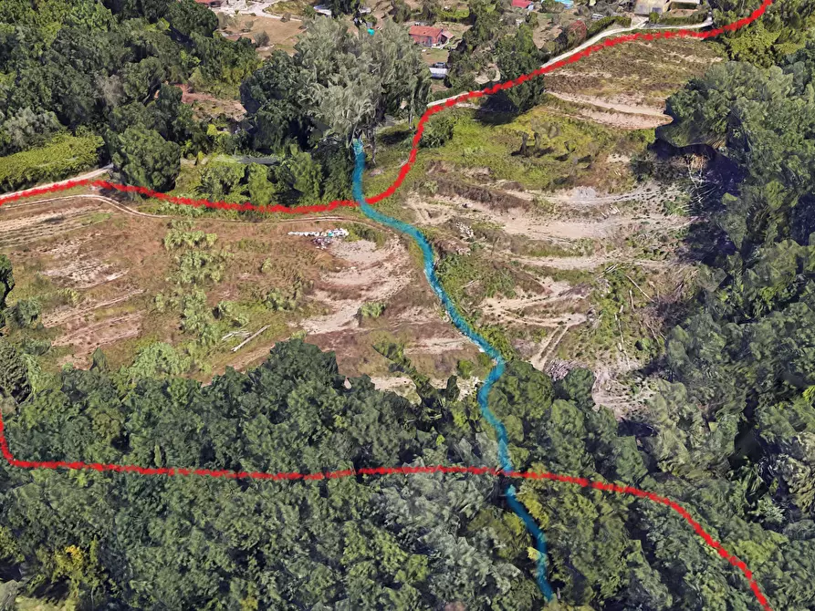 Immagine 3 di Terreno edificabile in vendita  in Via Montefrancio 46 a Castelnuovo Magra