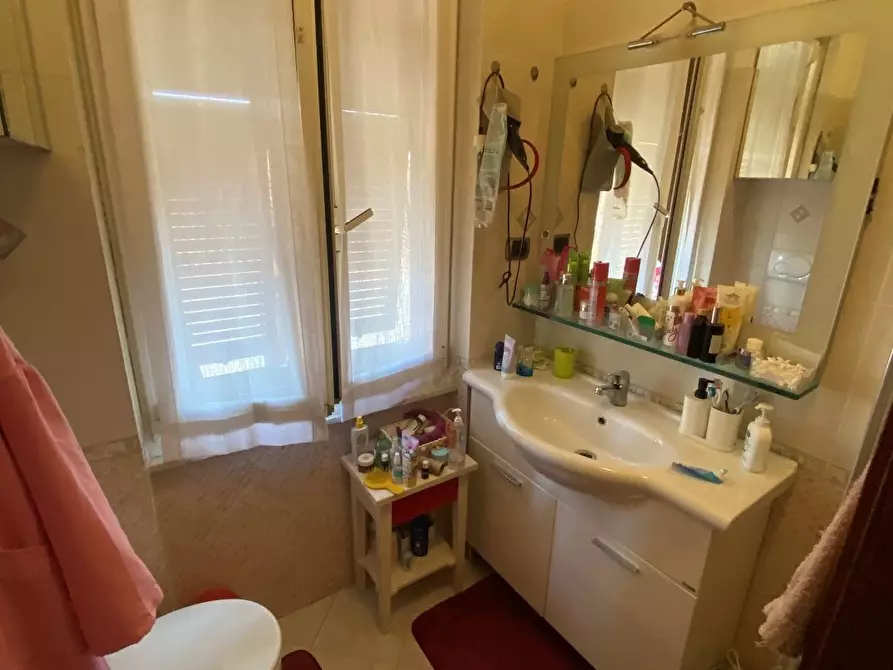 Immagine 14 di Quadrilocale in vendita  in Via delle Ginestre 3b a La Spezia