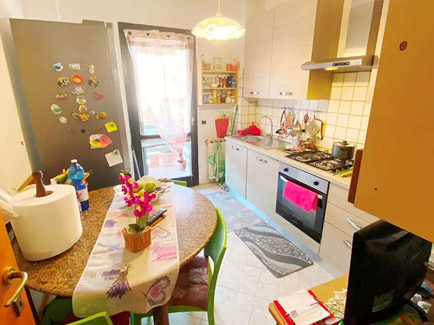 Immagine 10 di Villetta a schiera in vendita  in Viale Malaspina 65 a Fosdinovo