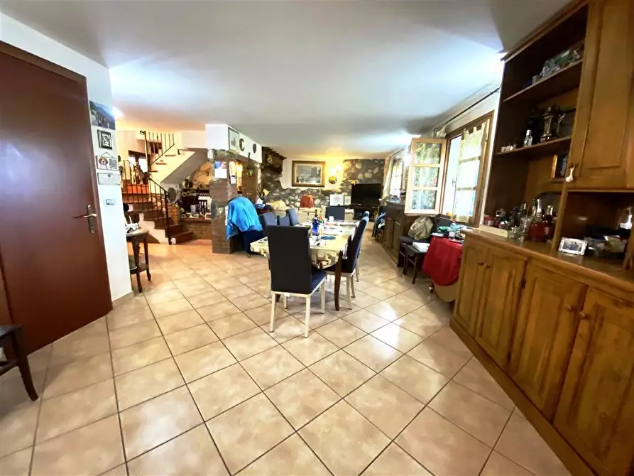 Immagine 18 di Villa in vendita  in Via Paternino 33 a Sarzana