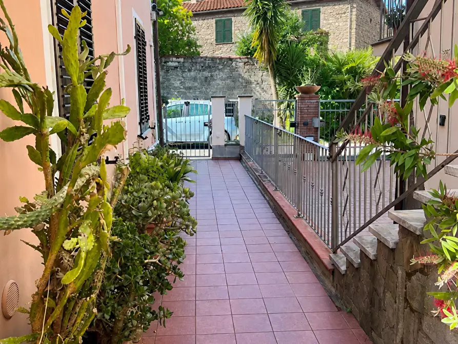 Immagine 2 di Casa bifamiliare in vendita  in Via Gaggiola 34B a Arcola