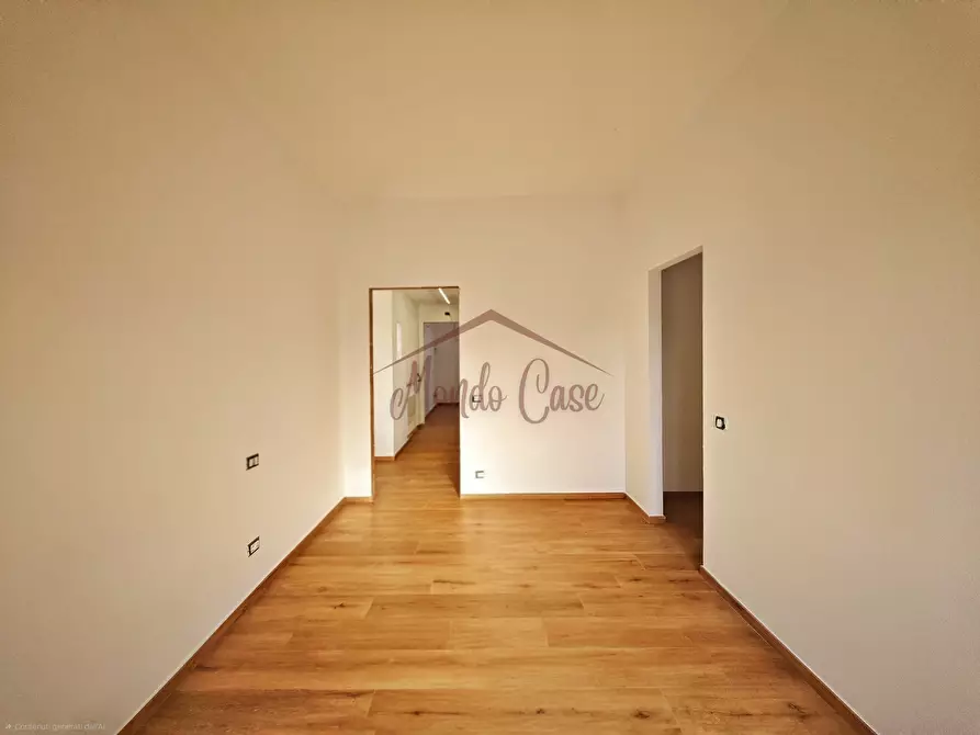 Immagine 27 di Porzione di casa in vendita  in Via dei Molini 148 a Sarzana