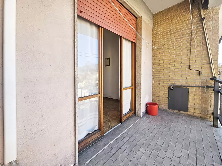 Immagine 8 di Bilocale in vendita  in Stradone D'Oria 120 a La Spezia