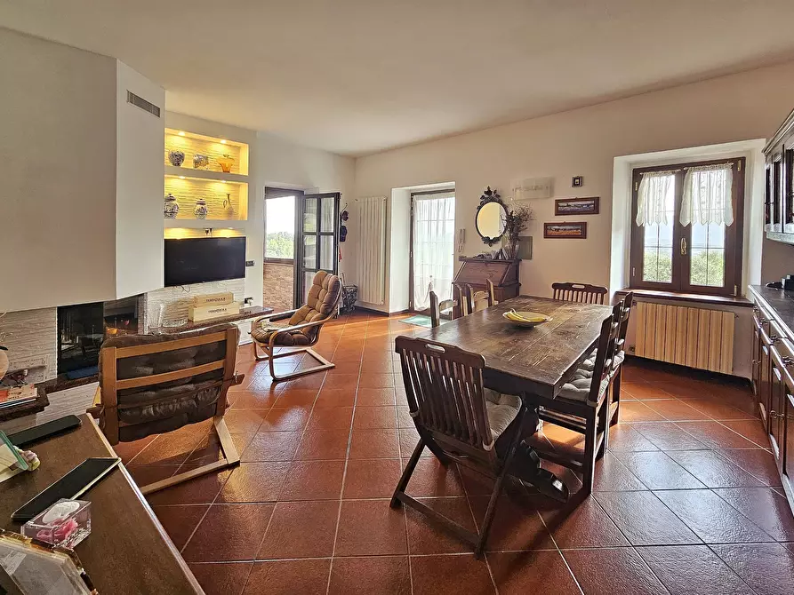 Immagine 8 di Villetta a schiera in vendita  in Via Porredo 152 a Fosdinovo