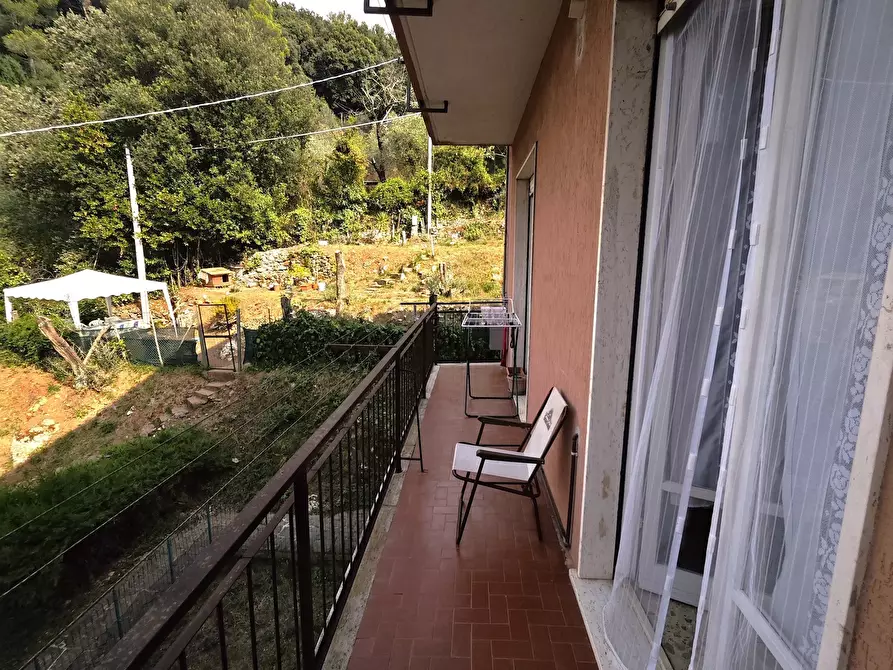 Immagine 1 di Quadrilocale in vendita  a Lerici