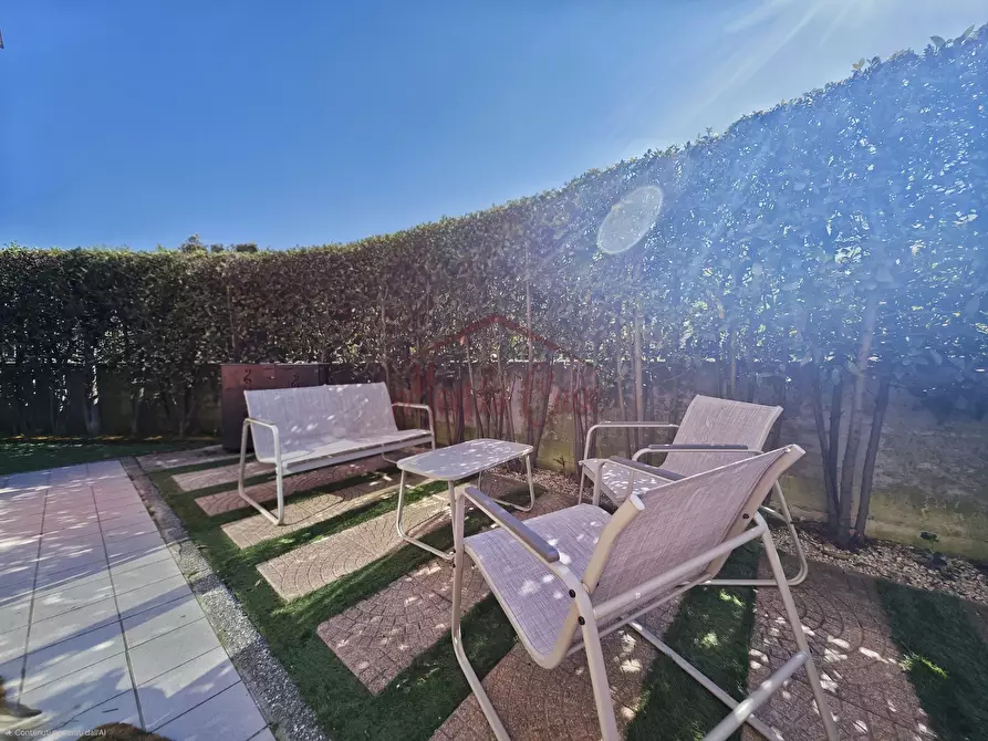 Immagine 26 di Pentalocale in vendita  in Via Socrate Benacci 29 a Sarzana