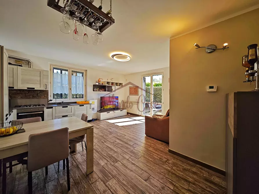 Immagine 13 di Pentalocale in vendita  in Via Socrate Benacci 29 a Sarzana