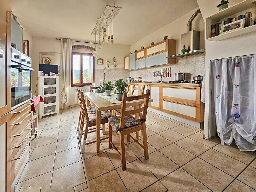 Immagine 9 di Trilocale in vendita  in Via della Crociata 8 a Sarzana