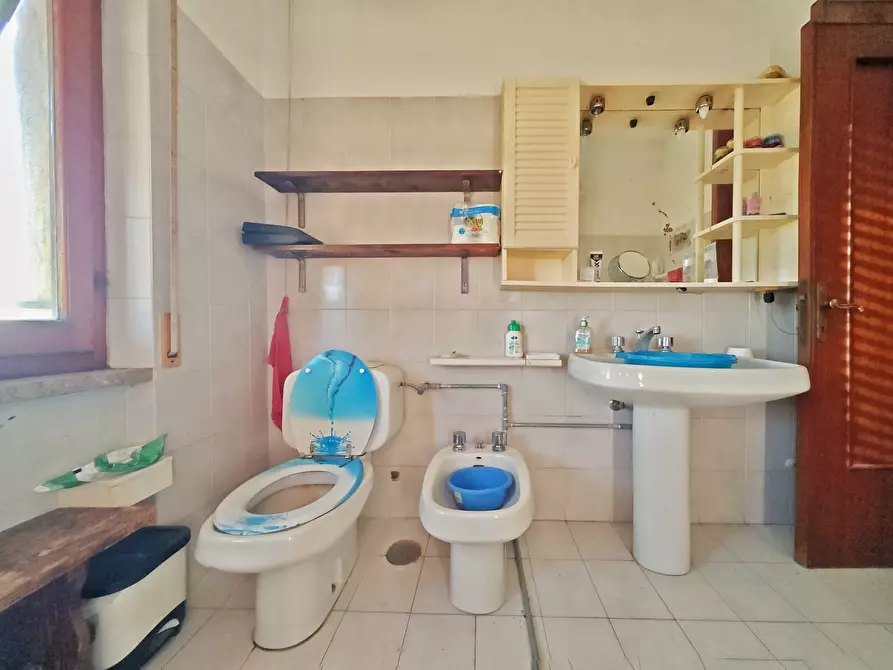 Immagine 63 di Porzione di casa in vendita  in SP23 683 a Castelnuovo Magra