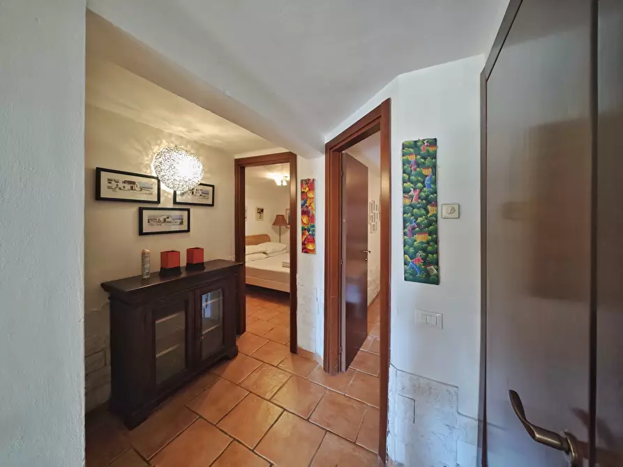 Immagine 19 di Porzione di casa in vendita  in Via Pretura 10 a Ameglia