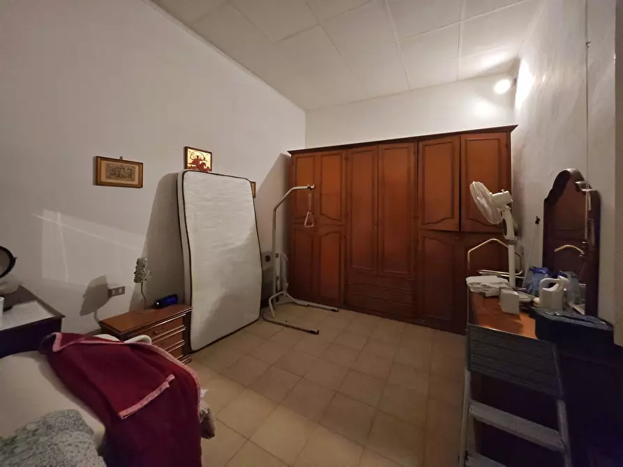 Immagine 32 di Quadrilocale in vendita  in Via Cigala a Sarzana