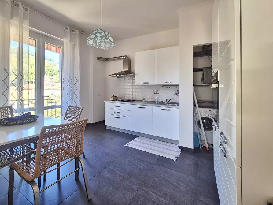 Immagine 32 di Trilocale in vendita  in Via Provinciale 329 a Lerici