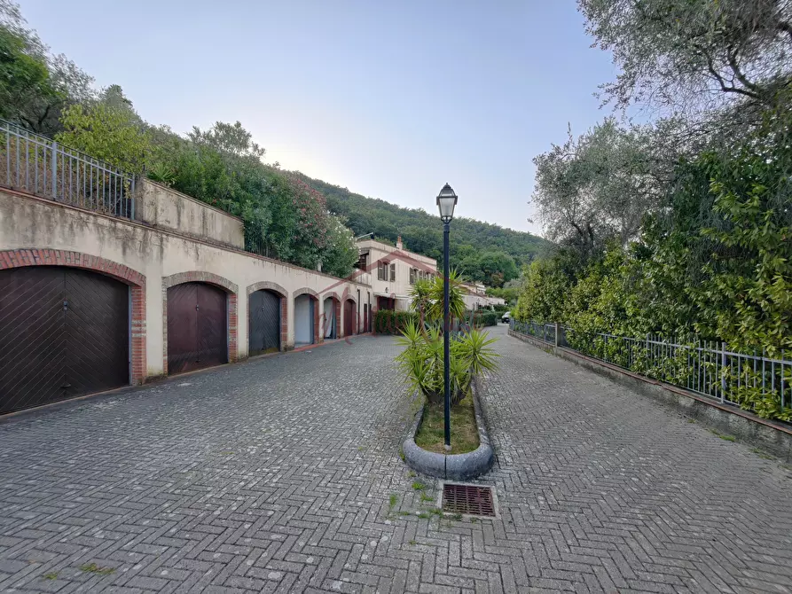 Immagine 59 di Porzione di casa in vendita  in Via Camisano a Ameglia