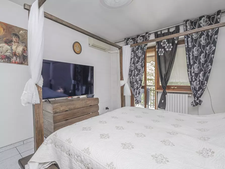 Immagine 22 di Quadrilocale in vendita  in Via Bollengo 20 a Torino