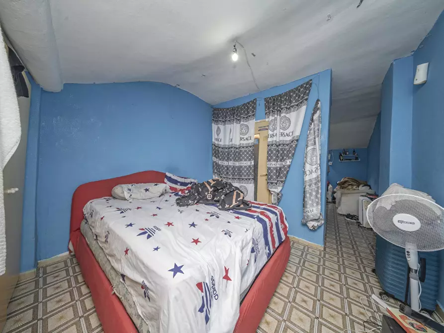 Immagine 7 di Bilocale in vendita  in Via Elvo 12 a Torino